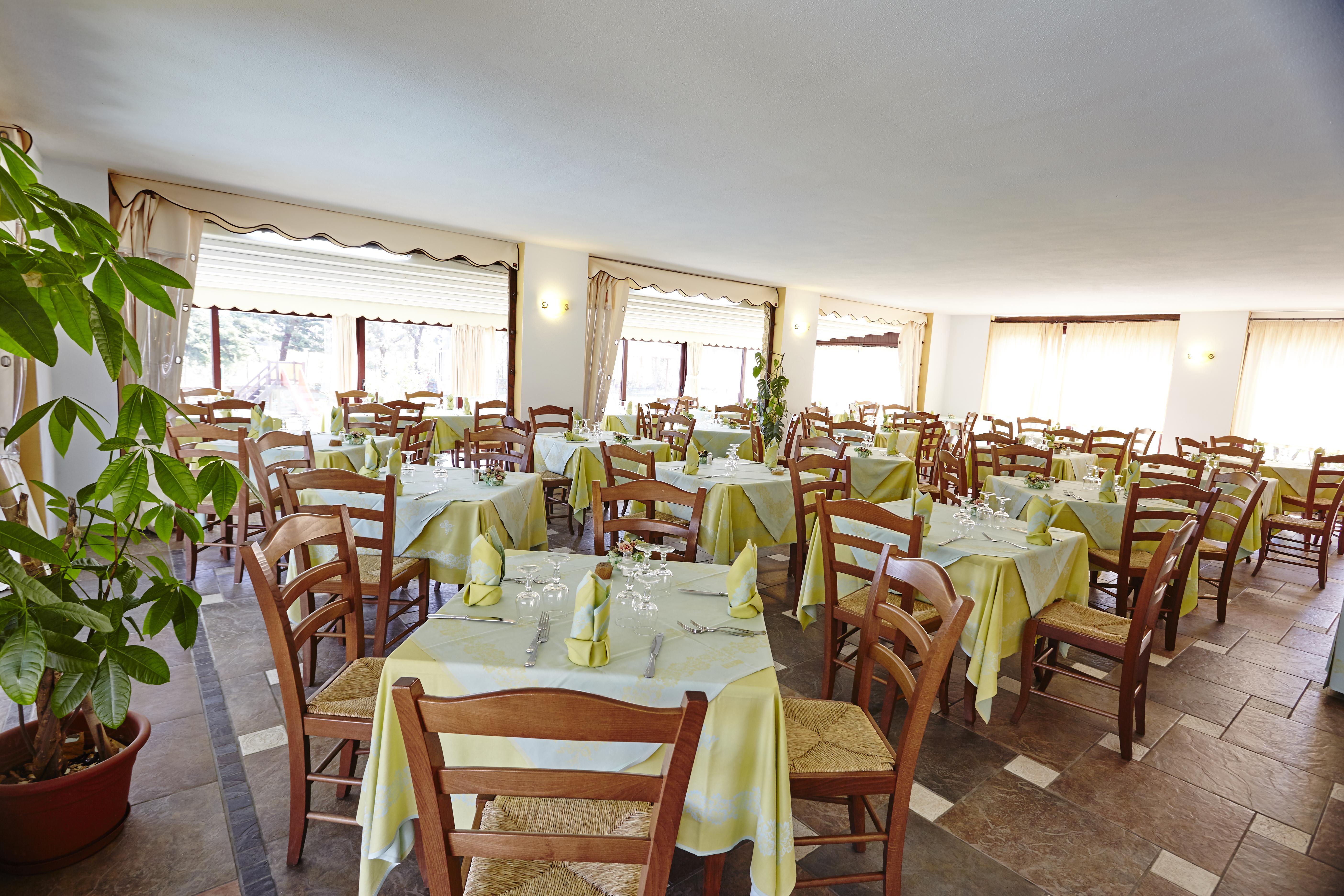 Hotel Cala Mirto Budoni Exterior photo