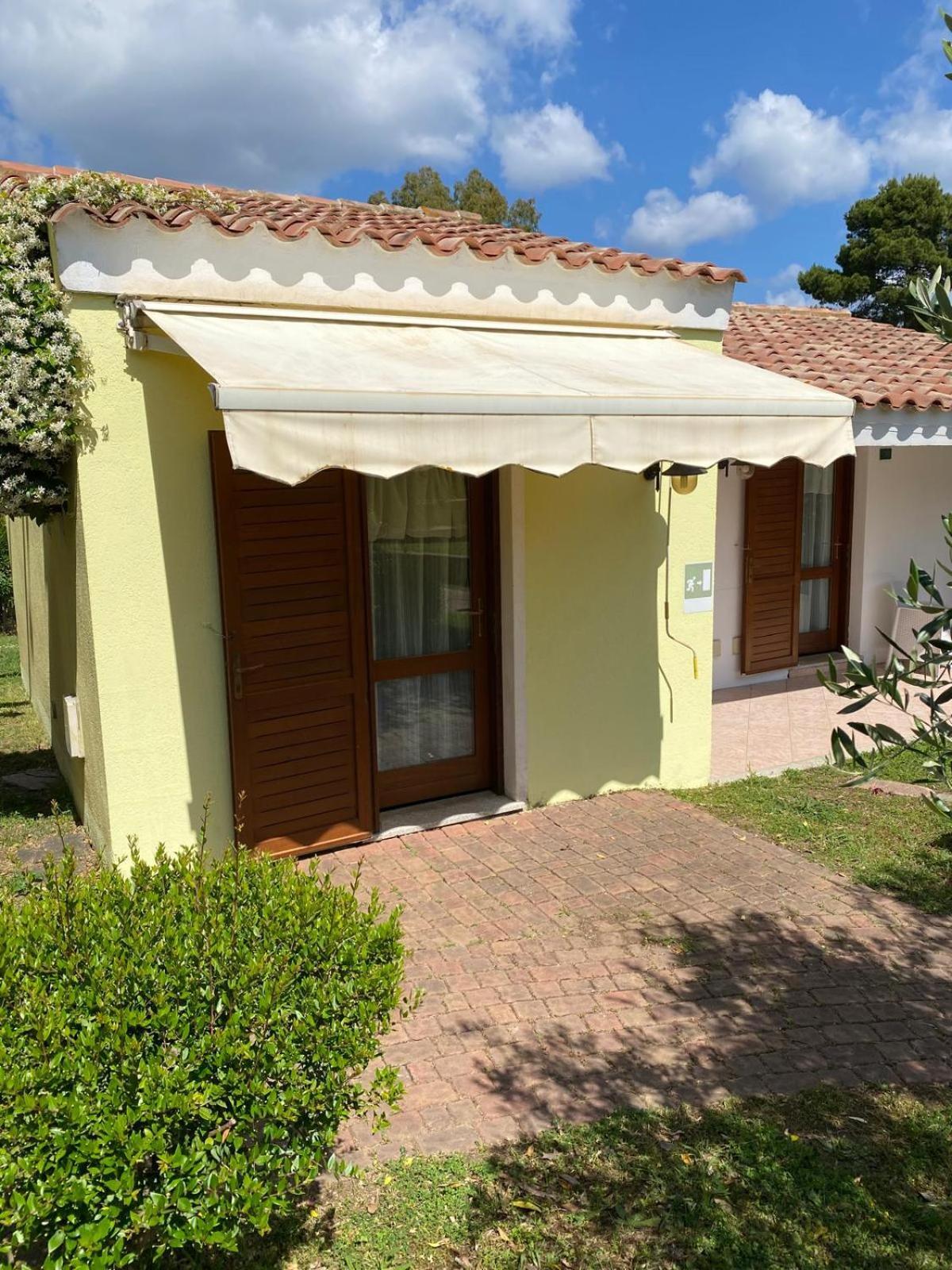 Hotel Cala Mirto Budoni Exterior photo